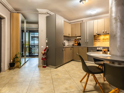 Apartament 3 camere | 72 mp | Etaj intermediar | Parcare | Zona Borhanci