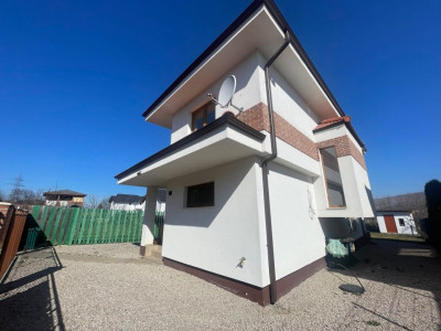 Casă individuală în zonă Liniștită – Refugiu de relaxare și confort