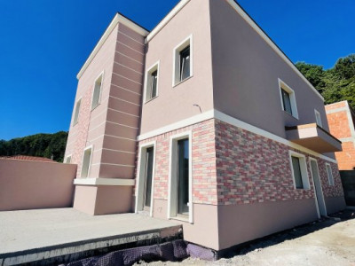 Duplex cu peisaj panoramic – Lumină, spațiu și vedere deosebită