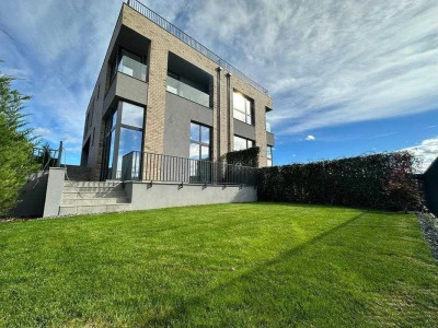Duplex modern, locație liniștită, priveliște superbă , Borhanci 