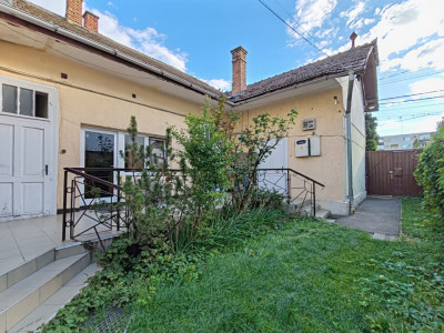 Apartament la casa zona Andrei Muresanu la 2 min de Piata Cipariu