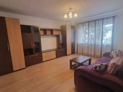 Apartament 3 Cam | Decomandat | Semicentral