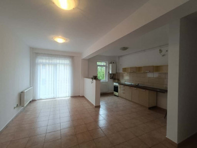 Apartament 3 camere | 67 mp | Manastur - Zona Sebastian Bornemisa |