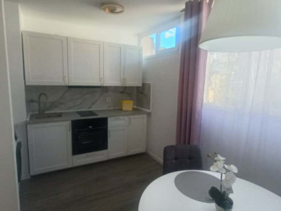 | Garsoniera | 28 mp | Mobilat & Utilat | Manastur - Zona str. Bucegi |
