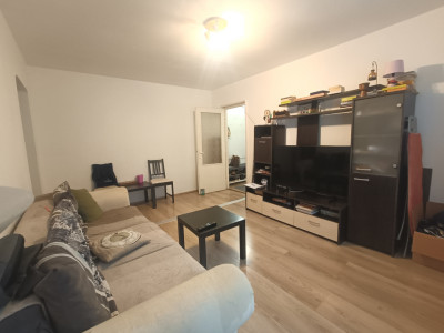 | Apartament 3 camere | 51 mp | Mănăștur - Str. Gurghiu |