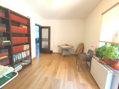 | Apartament 3 camere | 73 mp | Gradina | Parcare | Manastur - Campului |