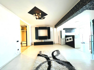 | Apartament 2 camere | 55 mp | Parcare | Etaj intermediar | Calea Turzii |