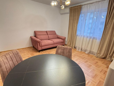 | Apartament 4 camere | 65 mp | Mobilat & Utilat | Manastur - Mehedinti |
