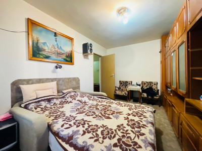 | Apartament 3 camere | 65 mp | Manastur - zona str. Padin |