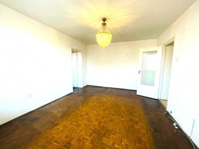 | Apartament 3 camere | 62 mp | Et intermediar | Grigorescu |