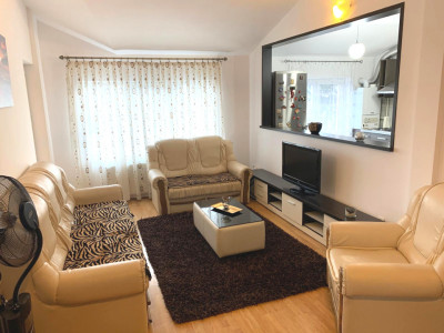 | Apartament 2 camere | 63 mp | Parcare | Andrei Muresanu |