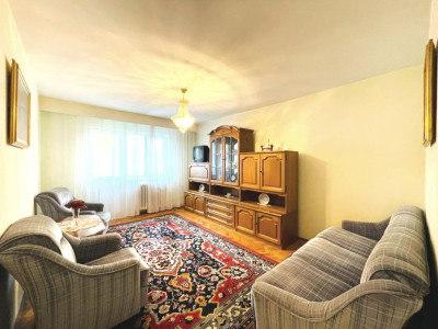 | Apartament 3 camere | 74 mp | Manastur - Zona str. Parang |