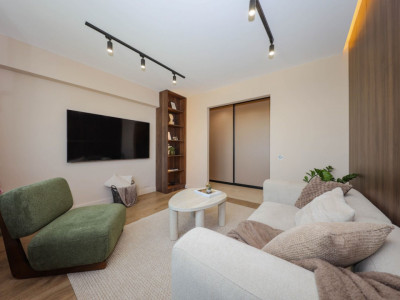 Apartament 2 camere, complet renovat, zona Transilvania College, Gheorgheni