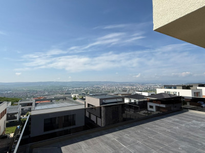 Duplex modern, tehnologie smart, zona Voroneț, terasa panoramica cu view superb