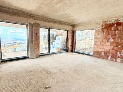 Casă tip duplex, 165 mp utili, priveliște superba spre oraș, Feleacu.