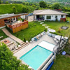 DOMENIU PREMIUM CU 11.200 MP TEREN | PISCINA INCALZITA | CORUSU  thumb 1