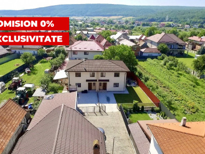 Casă tip duplex retrasă de la strada principală, Gilău