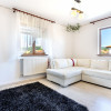 Casă tip duplex retrasă de la strada principală, Gilău thumb 6