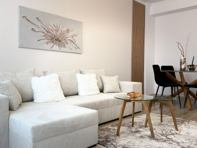 Apartament 2 camere, decomandat, parcare, balcon, mobilat și utilat–Florești