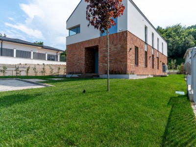 Casa premium , Wonderland, arhitectură contemporană, tehnologie smart