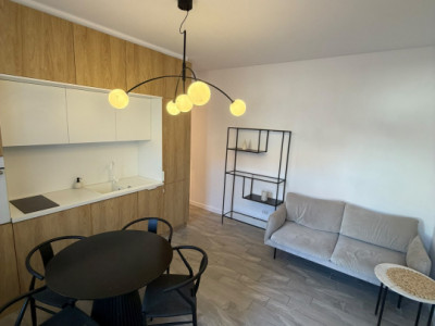Apartament 2 camere decomandat, str. Motilor