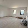 Apartament 3 camere, 2 bai,  finisat, bloc nou. thumb 6