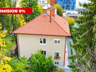 Liniște și intimitate în zona centrală–Apartament in vila, garaj+demisol