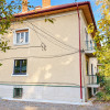 Liniște și intimitate în zona centrală–Apartament in vila, garaj, demisol thumb 2
