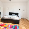 Liniște și intimitate în zona centrală–Apartament in vila, garaj, demisol thumb 8